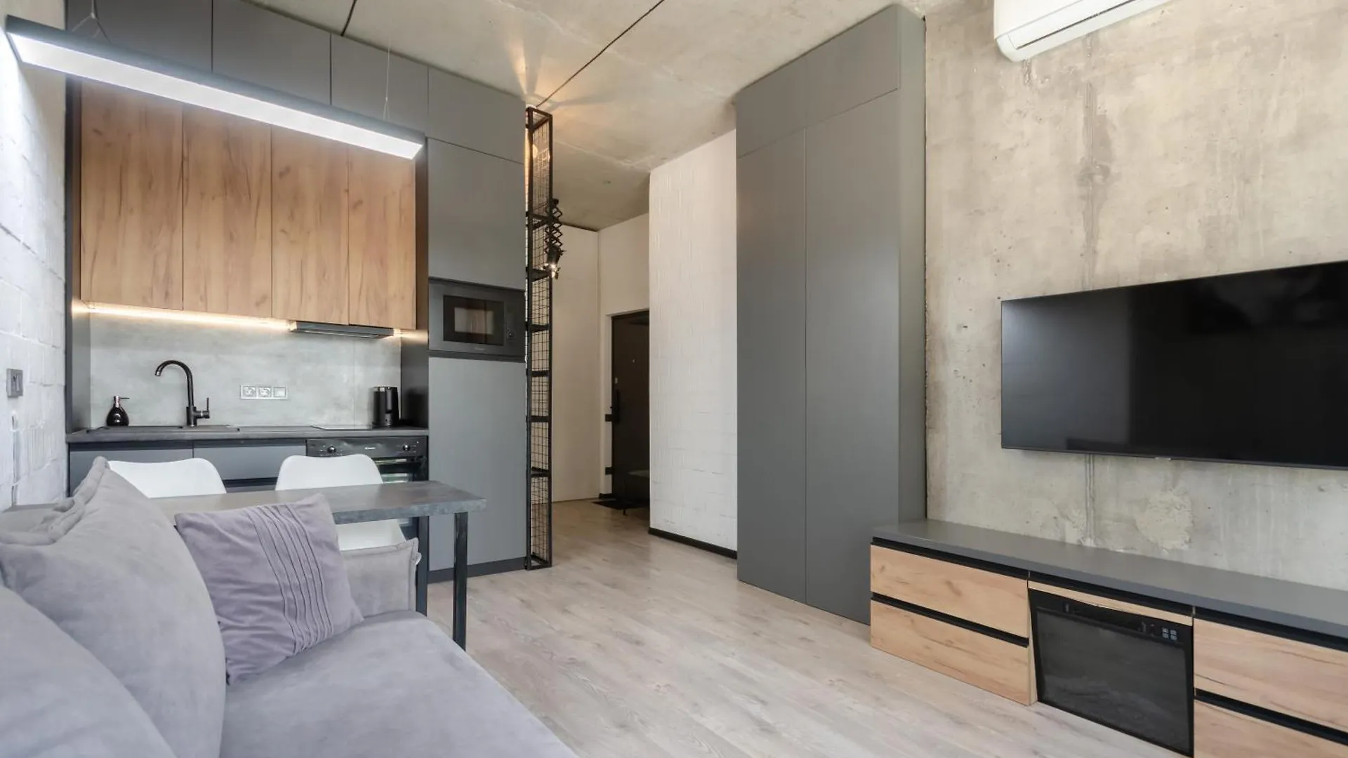 Petrovdom Apartments 12-131B In Rc 