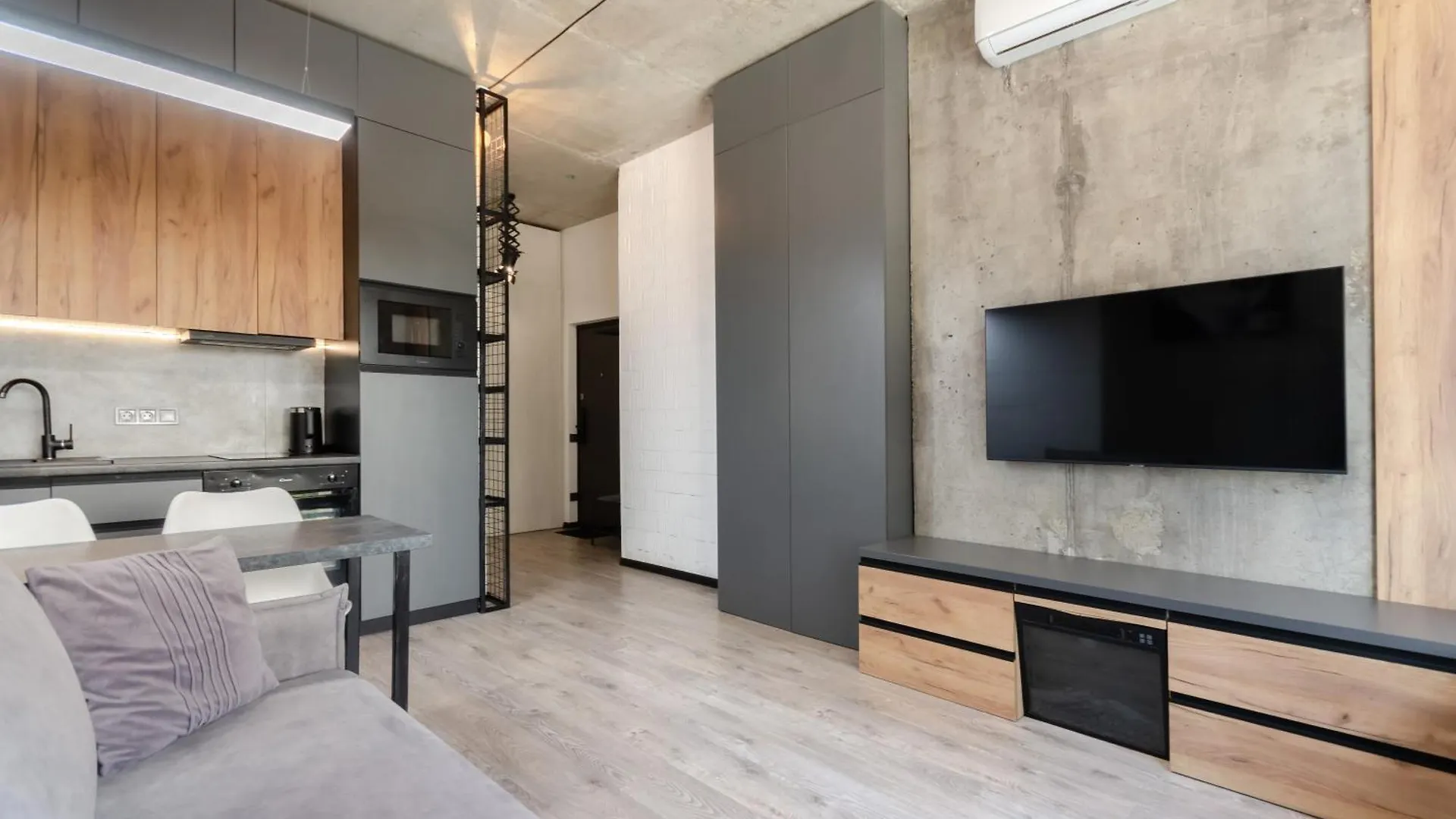 Petrovdom Apartments 12-131B In Rc 